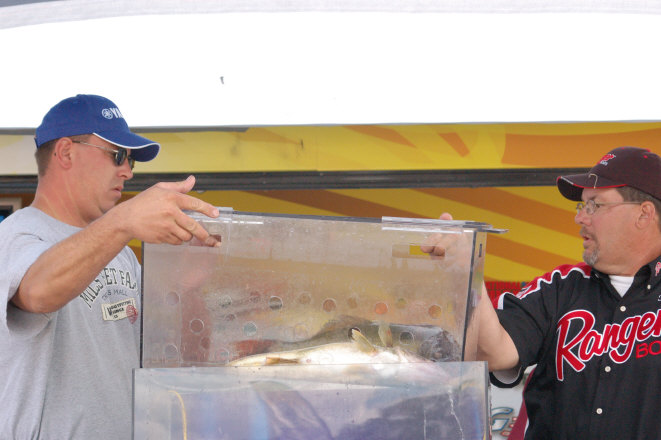 2235C102-D937-4827-975E-CEAEFFEEFE23