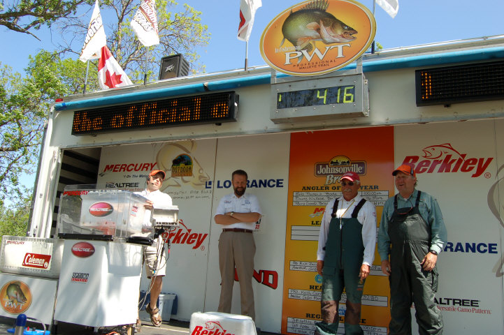 223D7C25-8F1B-4812-8539-3773CF65E0D0