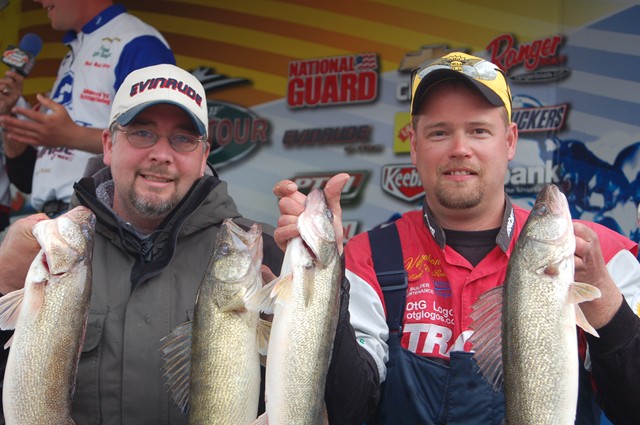 224B2F12-7282-4B0F-8048-B55A1F156BCA