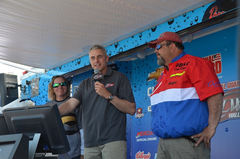 2253A144-01FF-434C-A896-C7BA3F9F7406