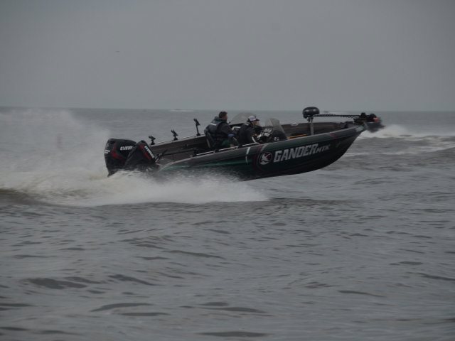 22725ED3-20E2-4F56-AA3C-F865AD67F0B4