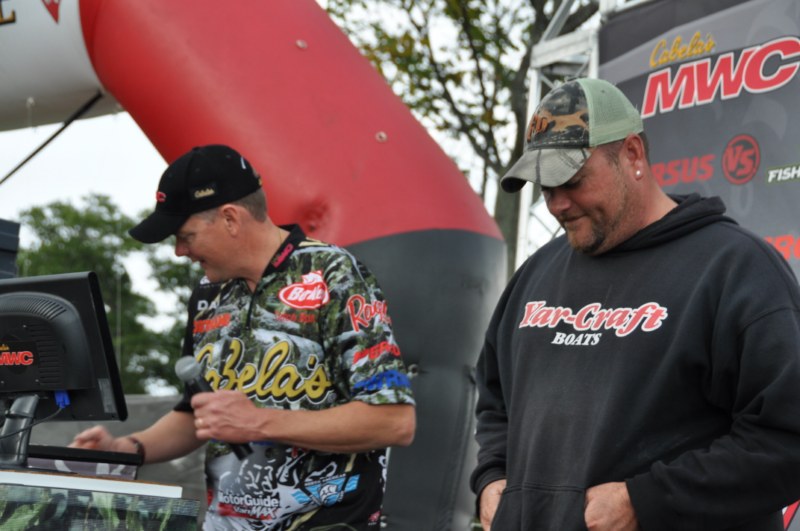 22A5D511-0BE6-41CC-8BE1-C363C389C5A7