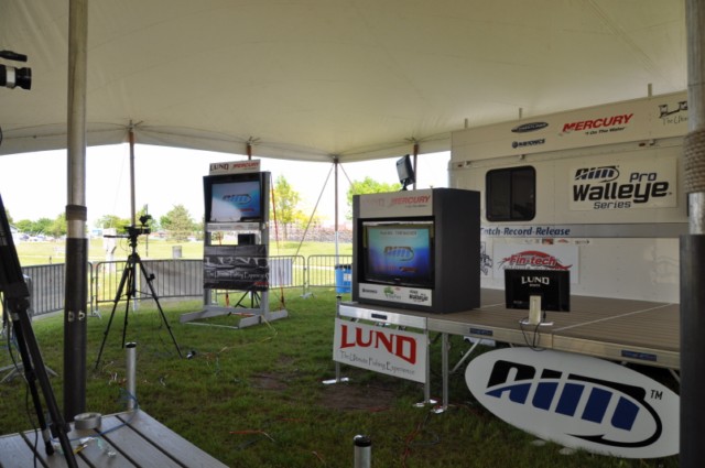 22ABD365-F6DB-4620-9A73-084F48F599E1