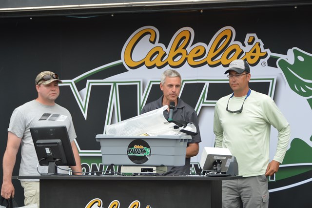 22F39839-9292-413F-84C8-B235282DB550