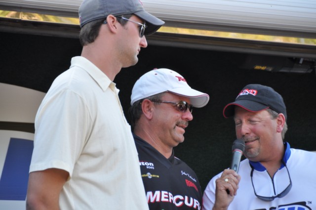 22F50451-3724-4E72-B106-8C1E472593CF