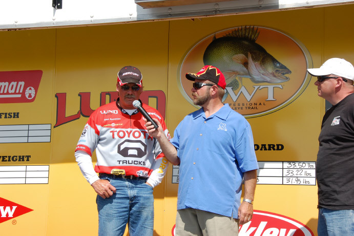 22FEC507-9D84-4257-A9DE-30EFCECF7B68