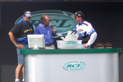 2303AB9C-D9DE-4FE7-BB04-099DB423744F