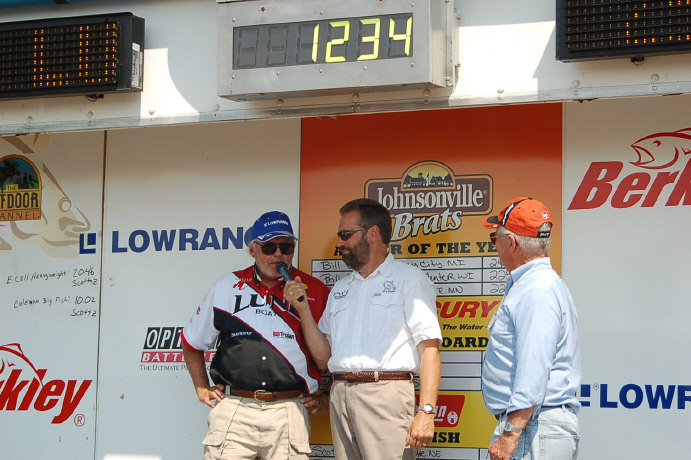 231C52A9-289E-42EC-9E1E-9393A1D0B3BA