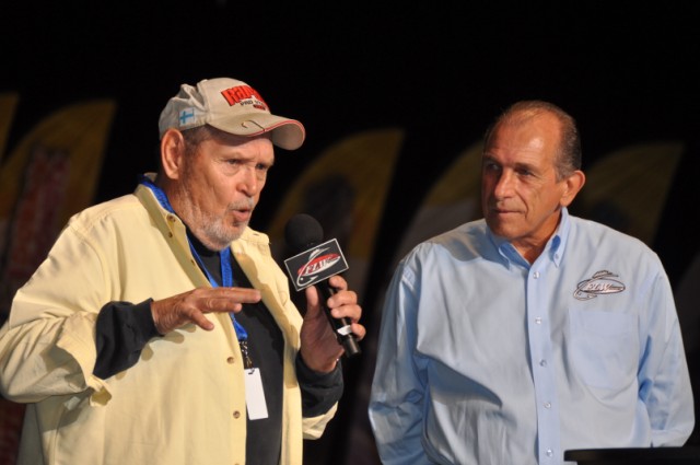 233E2EBC-4ABF-4256-B13E-96A06F99DAA3