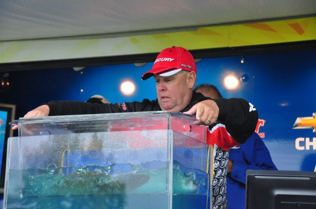 2395A325-63C7-45D8-B279-161617D82040