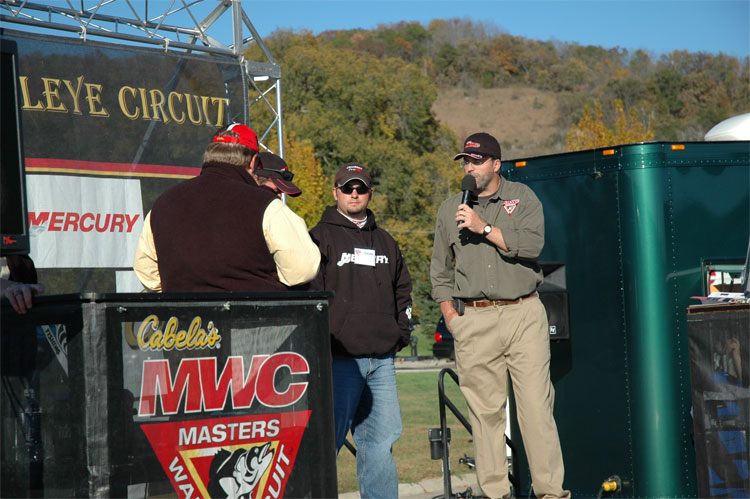 23BCAF4D-92A8-4432-8061-6A880BF76F0F