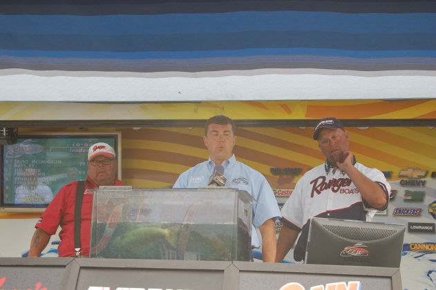 23DDF755-92E2-4BB1-B902-562C99973390