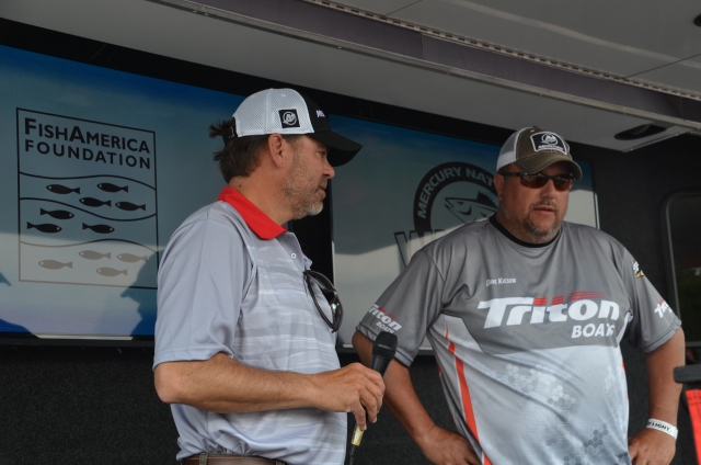 23E3A9CB-B07E-44A7-A139-3860308133B5