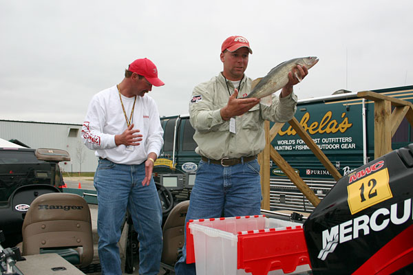 241E72F8-2776-4EE4-A28D-A9E7092D4EDB