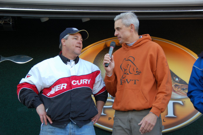 243971A1-FA5F-48BC-A5D9-0E30F2648244