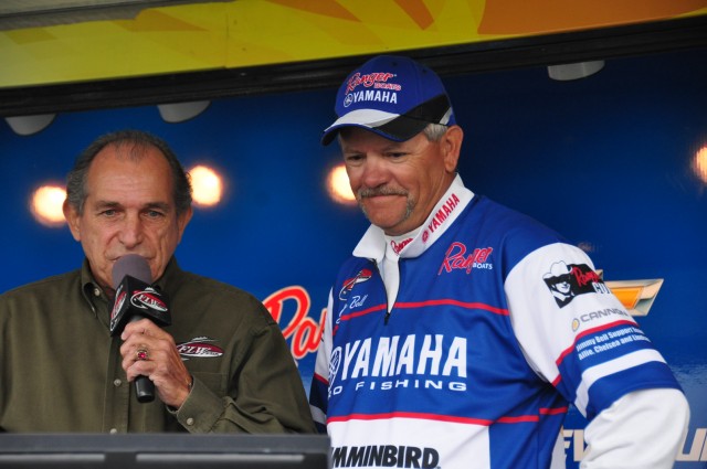 245DBB63-8CD2-400D-A1FE-9B7971303E53