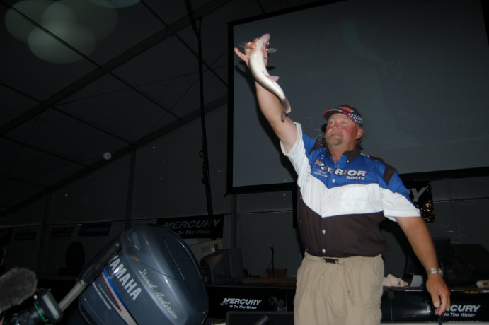 24764E56-EB54-488C-A325-C749E4BA4E69