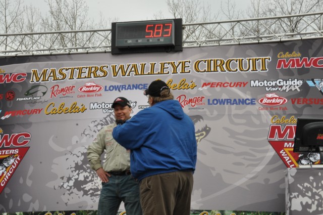 24968ECA-8ED4-4269-A43F-0DA6AAC7D0A9