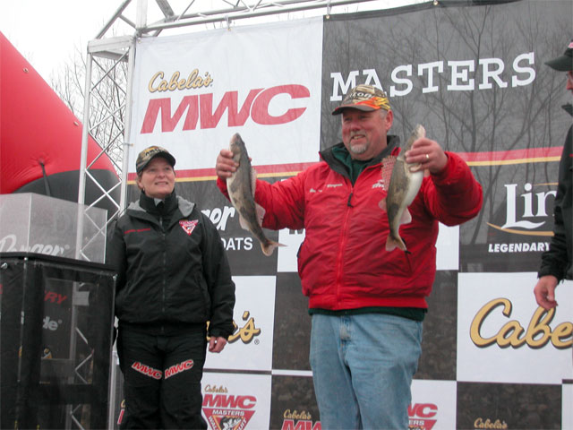 249B7C75-5C18-45F1-B2D3-E15D1258FF9C