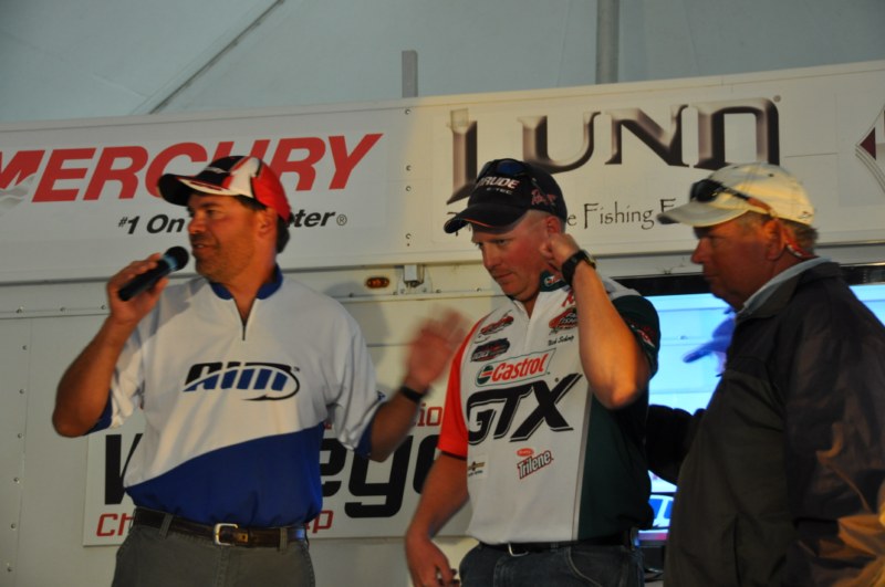 24D6D991-EDE8-4DCE-848C-A3DAE6D85321