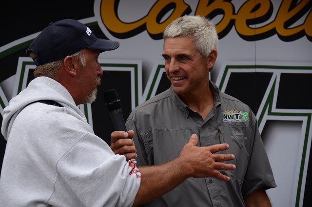 2536A764-24DF-4D70-82E4-1BF869070CCF