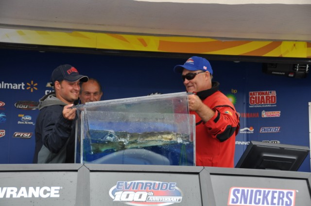 2552409A-D1BE-4B6A-BD65-949EBB7C789E