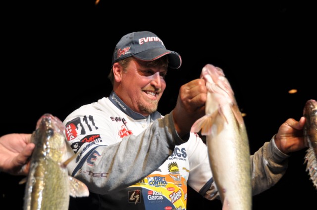 2561A32A-0C0F-401A-9B2B-58C1B2610E66