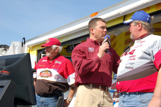 257392C4-B267-40B9-A093-5573F18F68C5