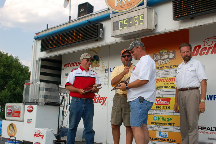 2573FB9C-3517-4C39-AB32-64E6724DE456