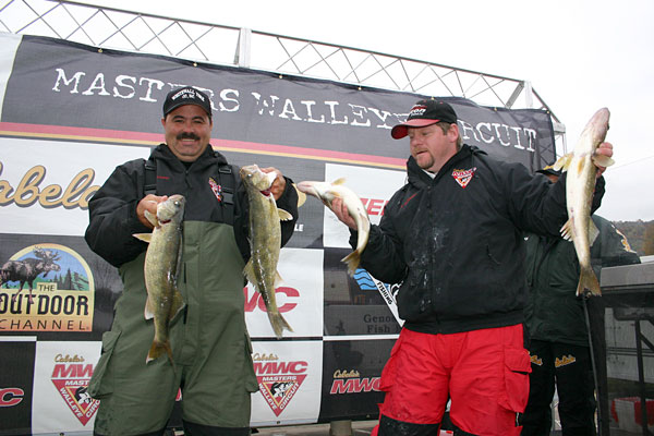 257735B7-371F-40E9-963B-FA8201336BD1