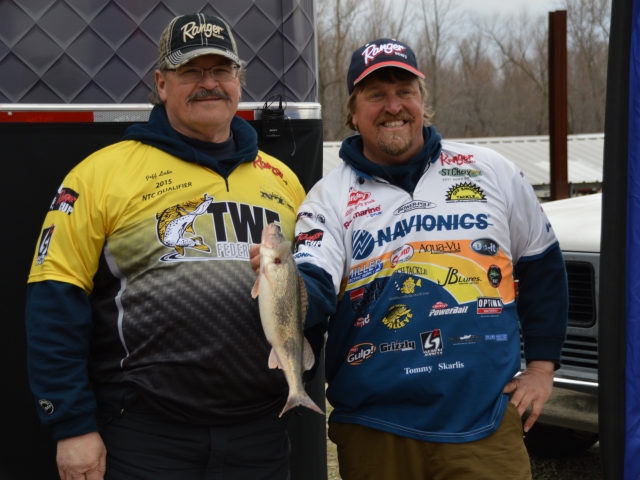 25B35477-09EA-44F2-BBB3-F283E93FAFE5