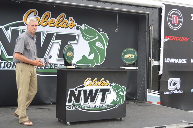 25CC8BBC-D647-4757-89F9-A71D10919624