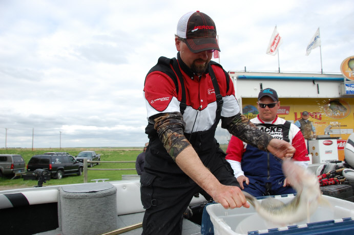 25E5A76C-CF00-4853-91D4-E82326025C51