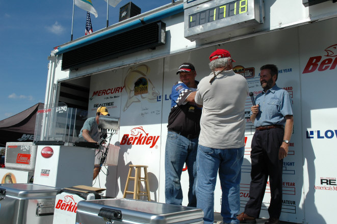 25F6E332-271B-4DFC-BC66-797A872B9BB6