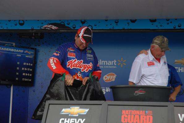 26463435-0E63-4723-83AE-E2784B8DA601