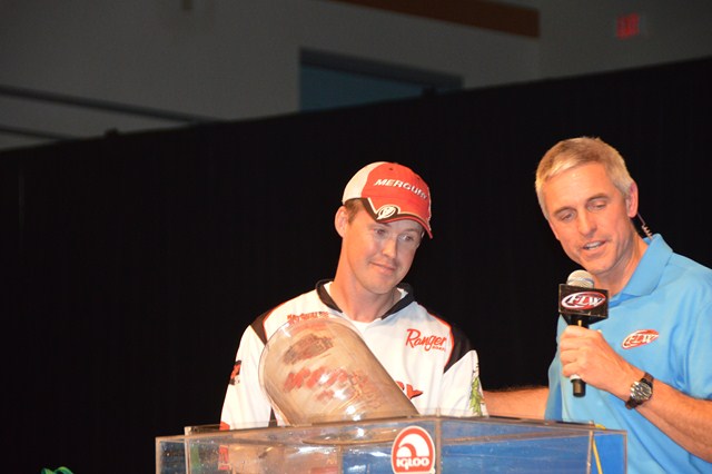 265F1589-4AD8-49FE-9D67-22D9317989A4