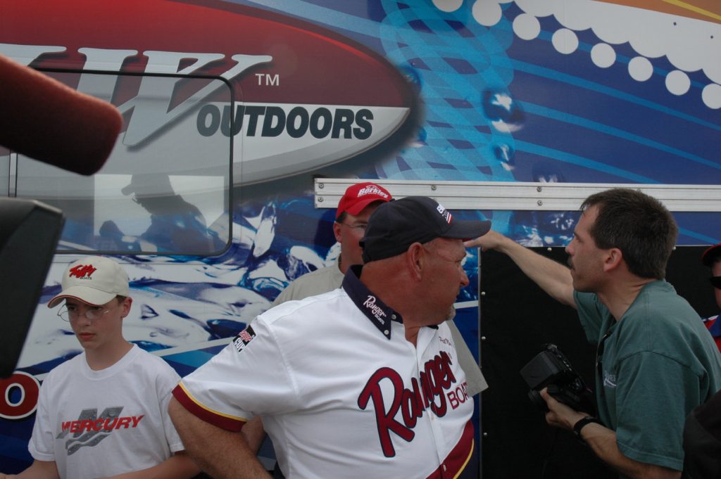 26976893-176F-4425-B857-6B1D82B4A210