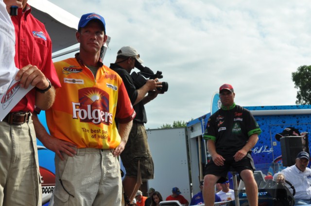 26BD3D00-33C7-4858-9509-3E4FFEED43B7