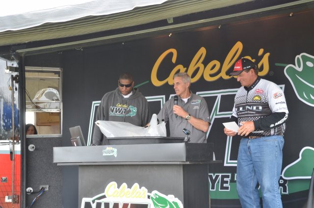 26DD13D4-5898-46F1-BBCE-EE91EB459D62