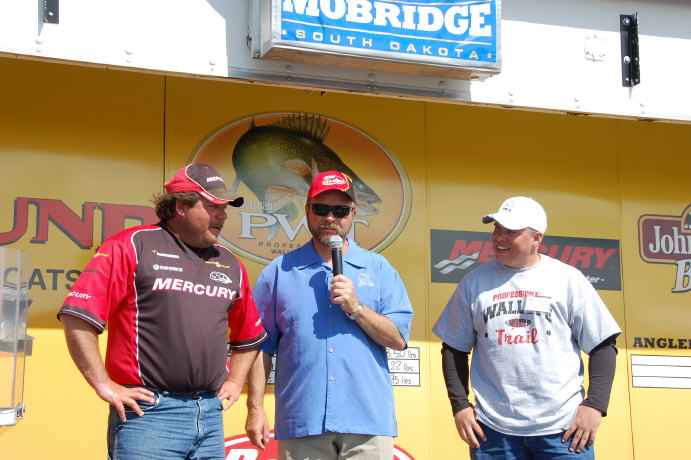 26E1EEB9-88F8-4688-8B47-5916177D9C77