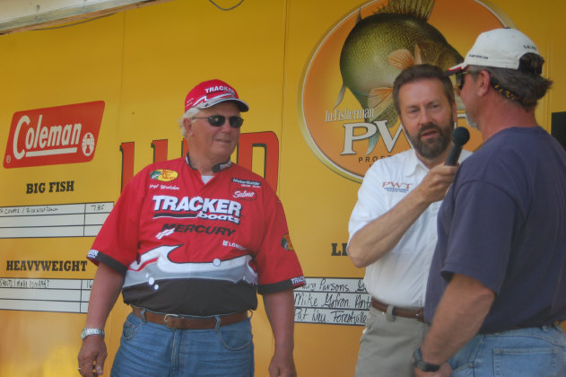 26F6D46F-9A3B-40CD-95CC-F5996FBFD215