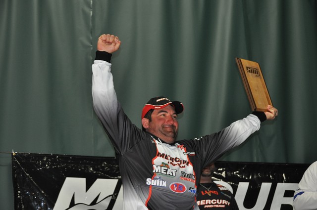 270BCA6F-AC75-47BB-8B80-66A3285D6A45