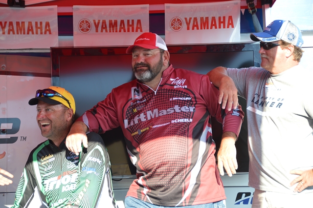 27128536-86F2-4277-B21A-211B0D97E4DE