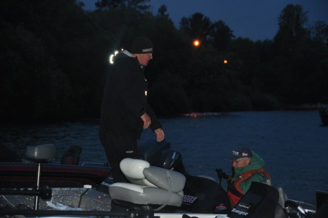 2730FE16-1F02-4659-BE34-A54F1332542A