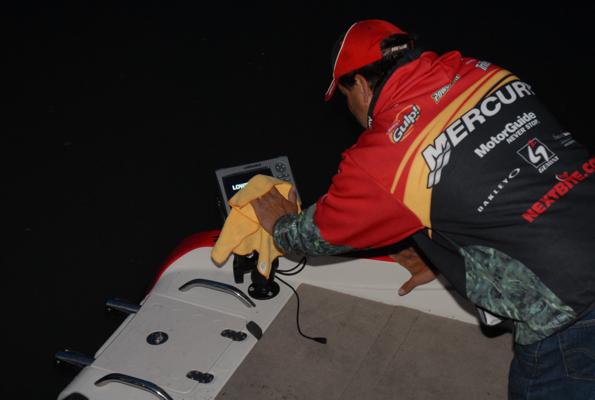 277E7C96-16FF-4D8A-924B-77991BFC185F