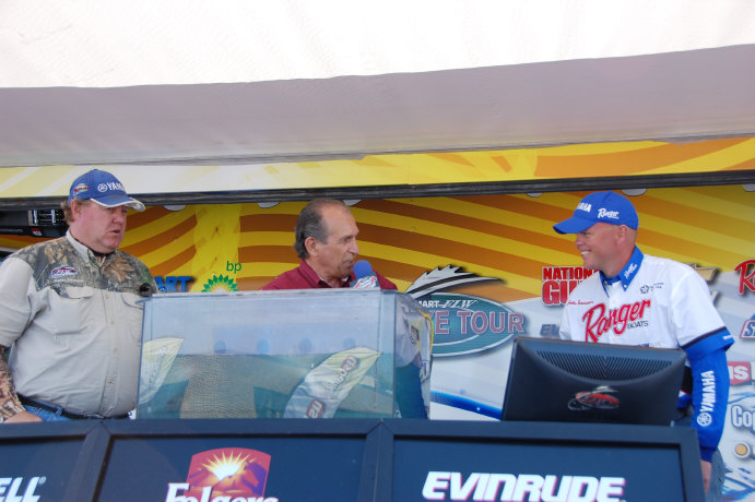 27A2A8F1-E9B3-43D1-8F77-2BAC50ABA293