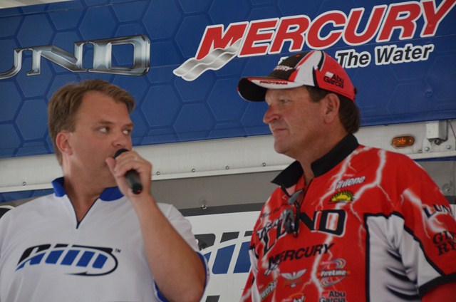 27C4F45A-E5D9-48A4-A238-4CED06E92B54