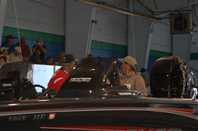 27EFEE87-7FB6-4EED-BB9C-3C52E799769A