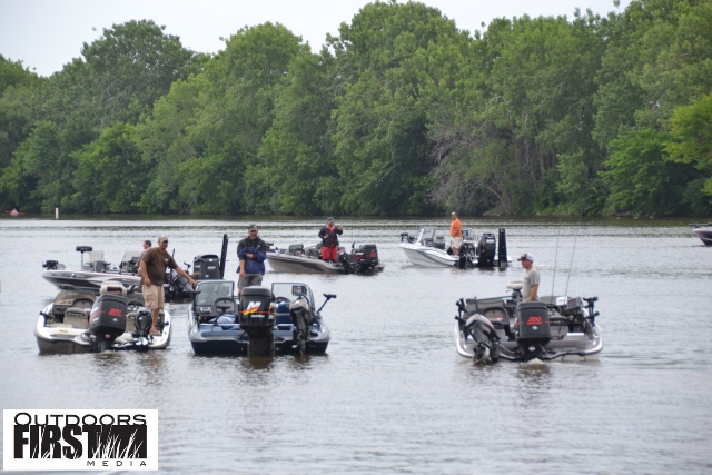 27F1C276-BA76-4D5E-B7E0-F43E090DCBAA