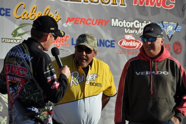 28088C02-2D60-4371-9678-6BE97514686D